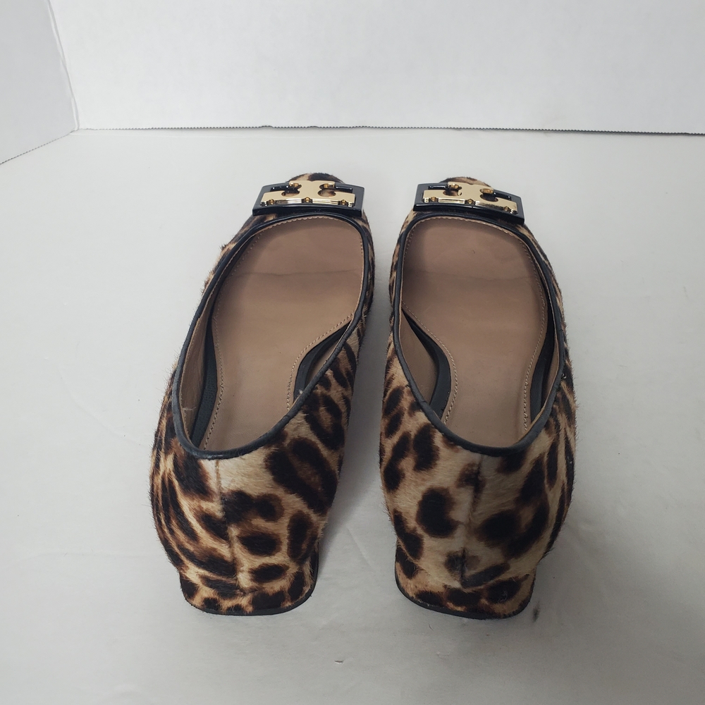 Tory Burch Brown and Gold Loafers with Classic Rounded Toe - Picture 10 of 11